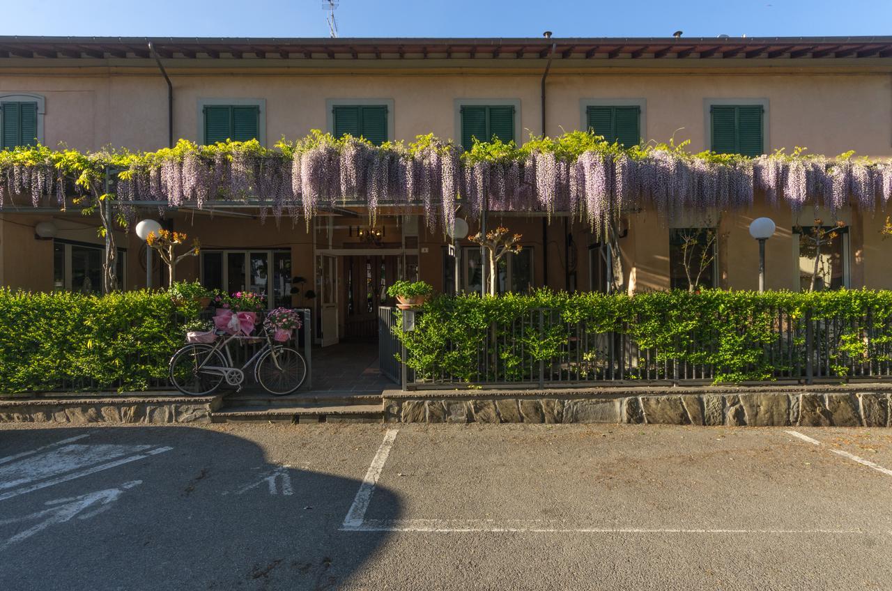 Hotel Ristorante Bologna Сан-Пьеро-ин-Баньо Экстерьер фото